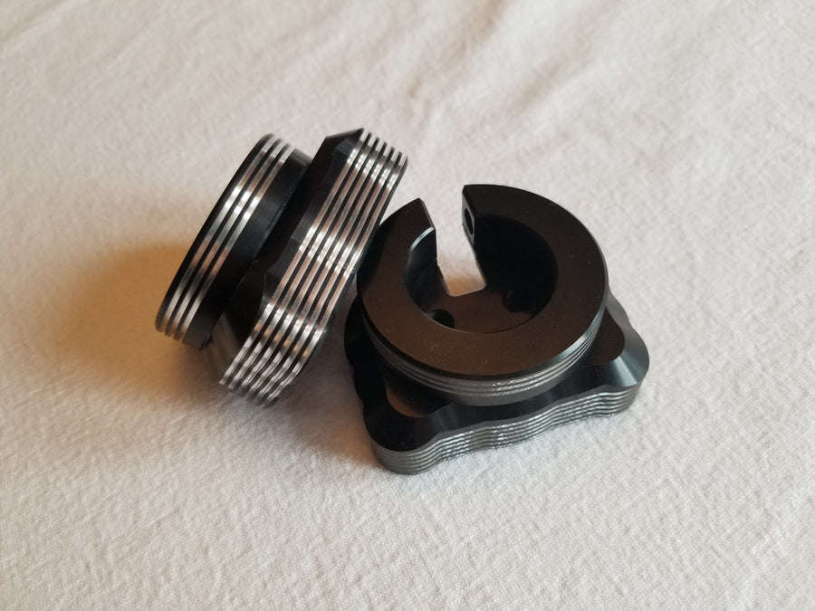 XR Height Adjustable Finned Crazy-Hubs Axle Carriers
